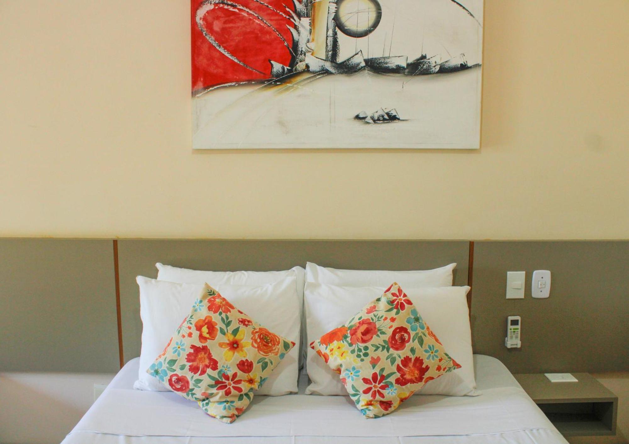 Lonier Praia Inn Flats 일랴그란지 외부 사진